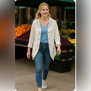 Made in Italy Linen light jacket w/Silver Star Metal Accents & silver glitter ⭐️